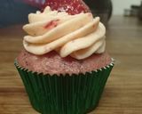 Foto del paso 4 de la receta: Cupcakes de frutillas frescas