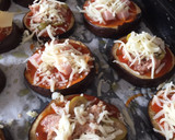 Foto del paso 5 de la receta: Minipizzas de berenjena 🍆🍕