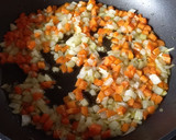 Foto del paso 2 de la receta: 178. Berenjenas rellenas de carne picada