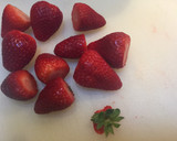 Foto del paso 1 de la receta: Fresas con crema de queso
