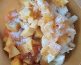 Foto del paso 2 de la receta: Ensalada de frutas de estación con pera
