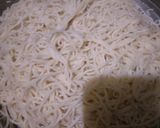 चाउमीन (chowmein recipe in Hindi) रेसिपी चरण 1 फोटो