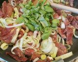 Serranós póréhagymás penne recept fázis 2 fotója