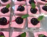 Foto del paso 6 de la receta: Cheesecake de frutos rojos en vasitos