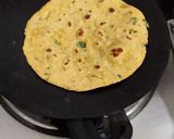A picture of step 4 of Coriander fanugreek Thepla.