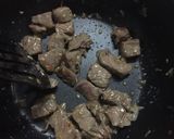 Hình bước làm 2 của món Bò xào rau củ cay