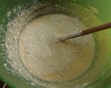 Foto del paso 2 de la receta Bizcocho nevado de castaña con pepitas de chocolate y castañas almibaradas