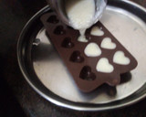 மில்க் சாக்லேட் (Milk Chocolate) ரெசிபி ஸ்டேப் 2 புகைப்படம்
