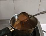Foto langkah ke 5 dari resep Puding Nutrijel Merah Putih Vla Coklat.