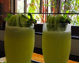 A picture of step 3 of Cucumber lime Mojito.