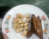 Foto langkah ke 5 dari resep Sarden Pindang Minyak Wijen Lee Kum Kee.
