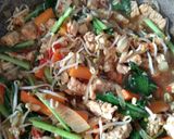 Foto langkah ke 4 dari resep Tempe oseng sayur.