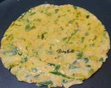 Methi-Palak-Makki ke Parathas recipe step 2 photo