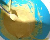 A picture of step 1 of Alu ke pakoray(chicken flavor and spicy).