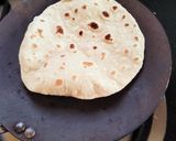A picture of step 16 of Whole wheat flour Roti/ chapati.