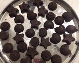 A picture of step 6 of Homemade chocolates.