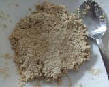 A picture of step 1 of Mini oat yoghurt baskets.