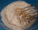 Foto langkah ke 1 dari resep #26. Banana Roll Cake (Tepung Ladang Lima).