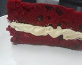 A picture of step 8 of Red velvet cake with dry mixed fruits.