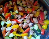 A picture of step 2 of Chicken and pancetta pasta.
