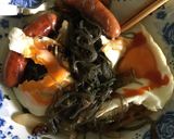 Hình bước làm 4 của món Miến đen xào Lê theo phong cách Âu 🍝🍳🥓🍐🍽
