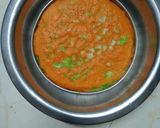A picture of step 6 of Tri colour gujarati dhokla.