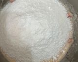 Foto del paso 2 de la receta: Muffins sin azúcar ni harina - Coco, frutilla y limón
