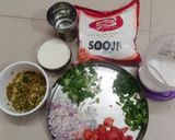 રવા ચીલા (Rava Chila recipe in Gujarati) રેસીપી સ્ટેપ1ફોટો