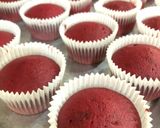 A picture of step 7 of Magnolia Bakery Inspired Red Velvet Cupcakes with Cream Cheese Frosting.