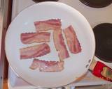 Sajtos-tojásos-baconös tésztakoszorú recept lépés 8 foto