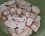 A picture of step 1 of Arvi Gosht.