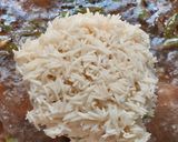 A picture of step 7 of Chicken Yakhni Pulao.