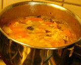 சுவையான சத்தான ஸ்டவ்ட் பாகற்காய், தக்காளி சாஸ்(stuffed bitter gourd in Tomato Sauce recipe in tamil) ரெசிபி ஸ்டேப் 5 புகைப்படம்