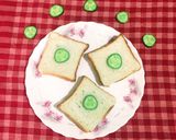 A picture of step 5 of Curd Cucumber Sandwich.