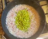 Foto del paso 7 de la receta: Mejillones al vino blanco con arroz amarillo. #delantaldorado