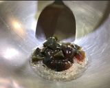 皮蛋炒角椒的食譜步驟2照片