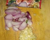 Foto langkah ke 1 dari resep Cah Kangkung Saus Tiram.