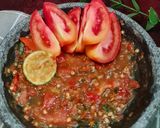 Foto langkah ke 3 dari resep SAMBAL TERASI MENTAH LALAP TOMAT😋.