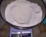 Foto del paso 2 de la receta: Hacer pan casero con harina 000 y levadura fresca
