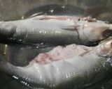 Foto langkah ke 1 dari resep Ikan bandeng bakar garam dengan susu kefir.