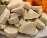 A picture of step 2 of Goulash Soup.