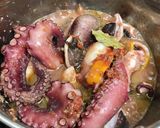 A picture of step 2 of Octopus with Elbow Macaroni.