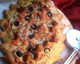 A picture of step 7 of Leaf shape pizza 🇮🇹.