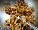 A picture of step 3 of Besan Lachha Paratha.