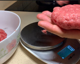 Foto del paso 7 de la receta: Hamburguesas de ternera en salsa de champiñones