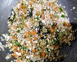 A picture of step 5 of Oats Upma.
