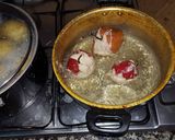 Foto del paso 12 de la receta: Pollo y conejo al horno acompañado con rocoto relleno y soltero de habas