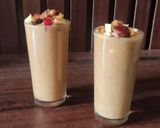 A picture of step 5 of Banana and Nutella smoothie.