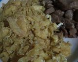 Foto langkah ke 1 dari resep Nasi goreng orak arik telor.