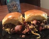 A picture of step 6 of T’s Bacon Cheeseburger Sliders.